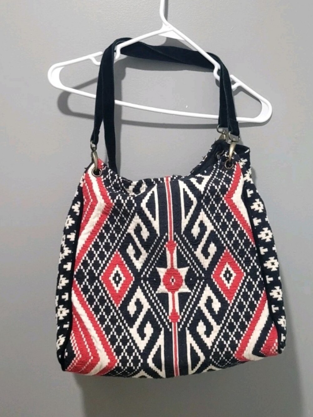 LOVESTITCH Hobo Western Embroirded Bag 20 x 14